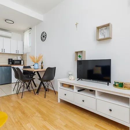 With Parking Space Podaca, Makarska - 24856 Apartment Podaca